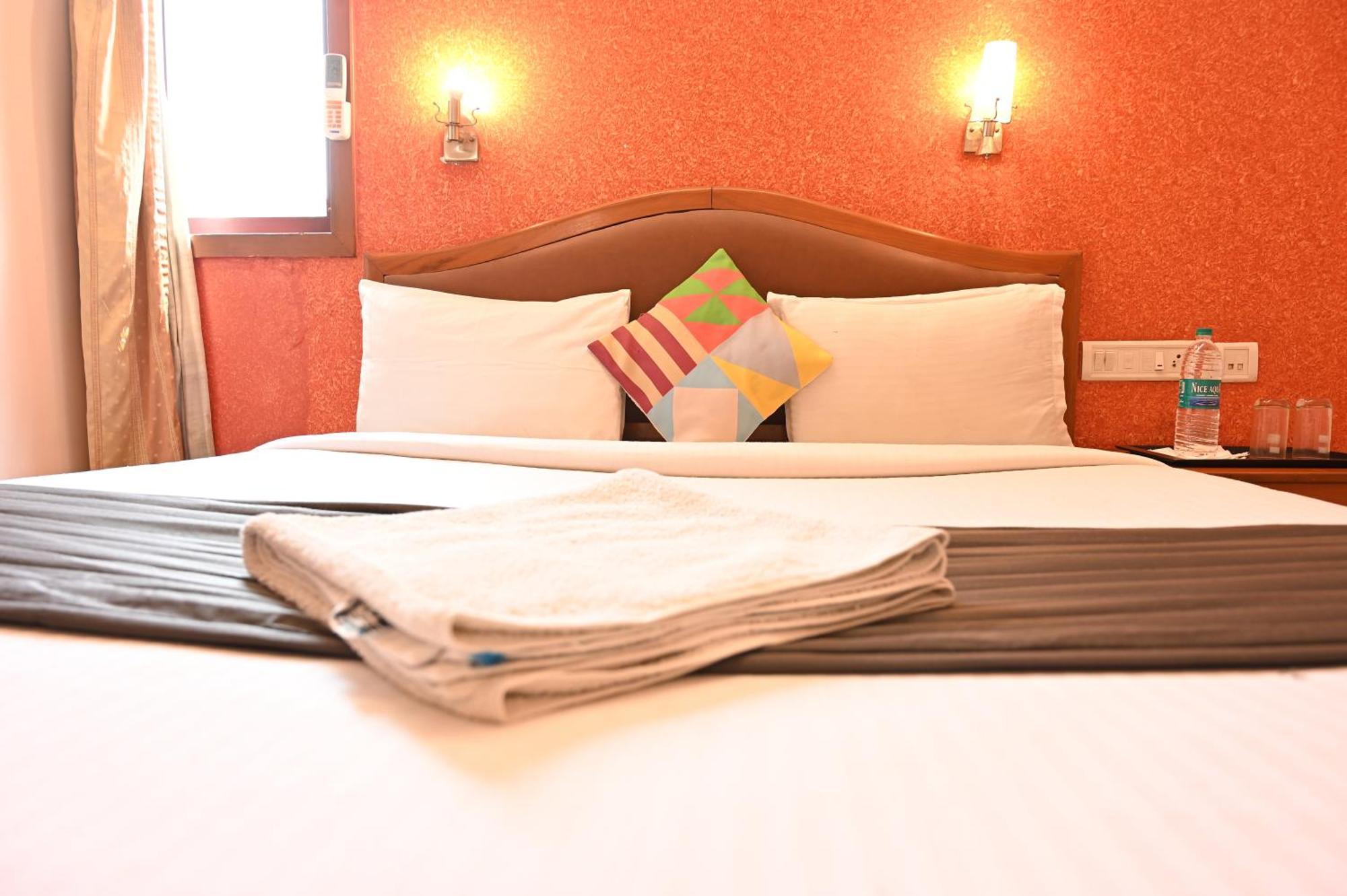 Bella Vagues By K Hotels Chennai Exterior photo